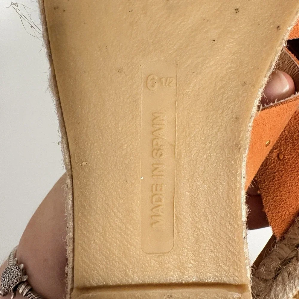 Picon Coral Blush Gold Studded Suede Espadrille Sandals Flats Made in Spain 6.5